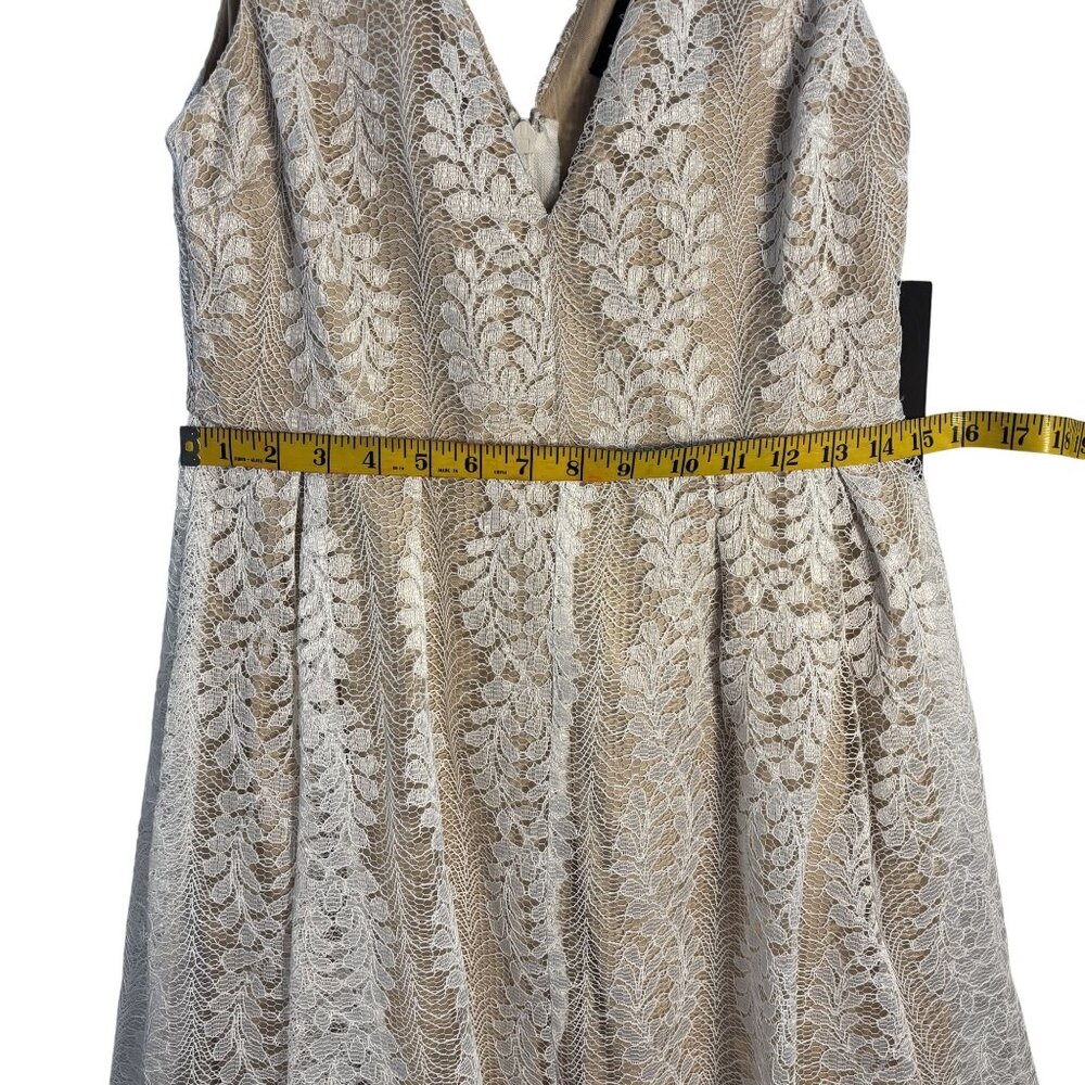 Lulus White & Beige Lace V-Neck Sleeveless Dress - Picture 7 of 11